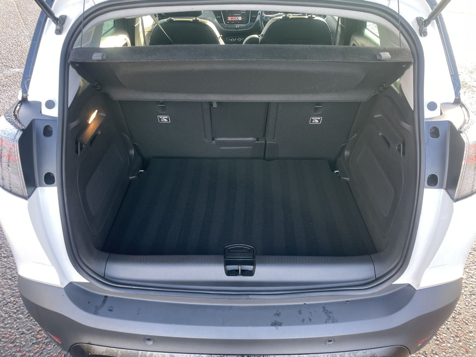 2024 Opel Crossland - image 14