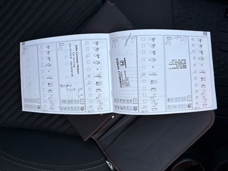 2016 MINI Hatch - image 10