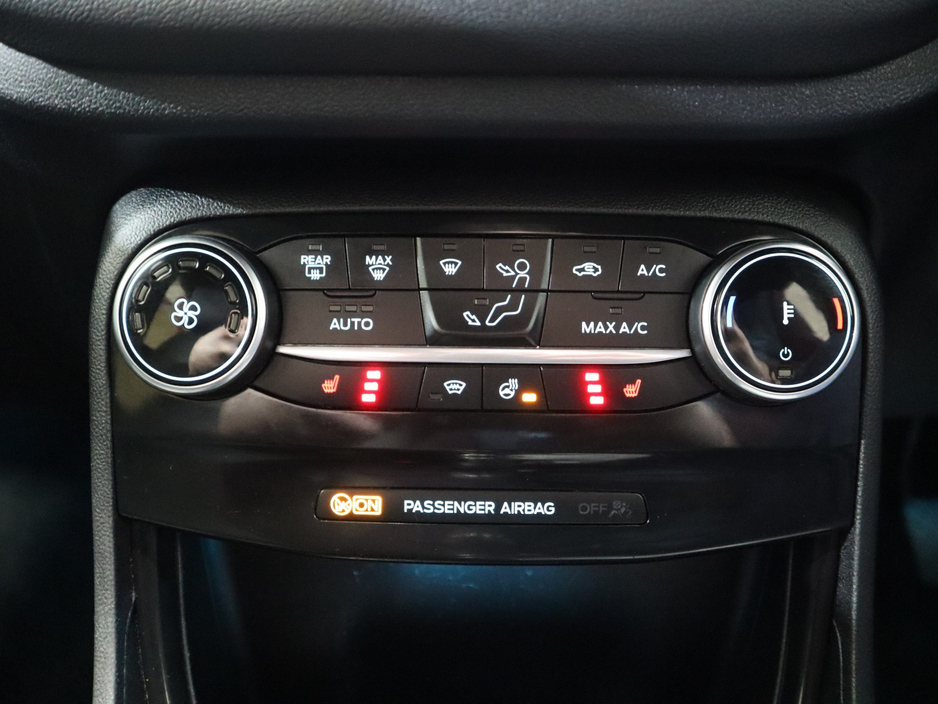 2023 Ford Puma - image 21