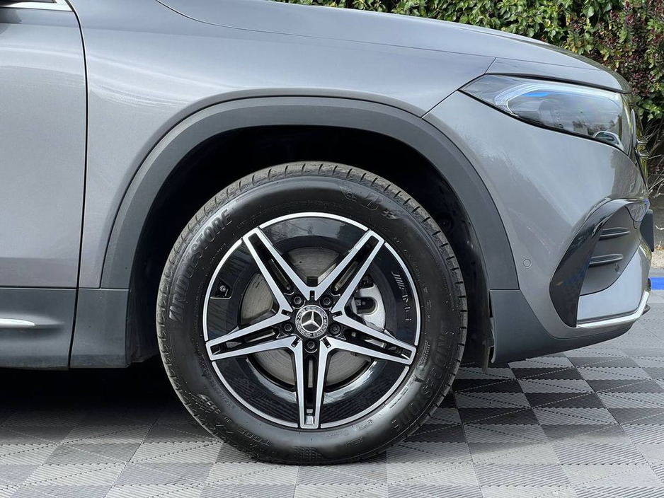 2023 Mercedes-Benz EQB - image 9