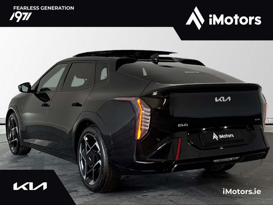 2025 Kia EV4 - image 8