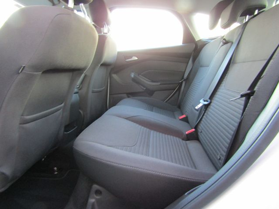 2018 Ford Focus Titanium 1.0 125PS 6SPD 4DR €13,950