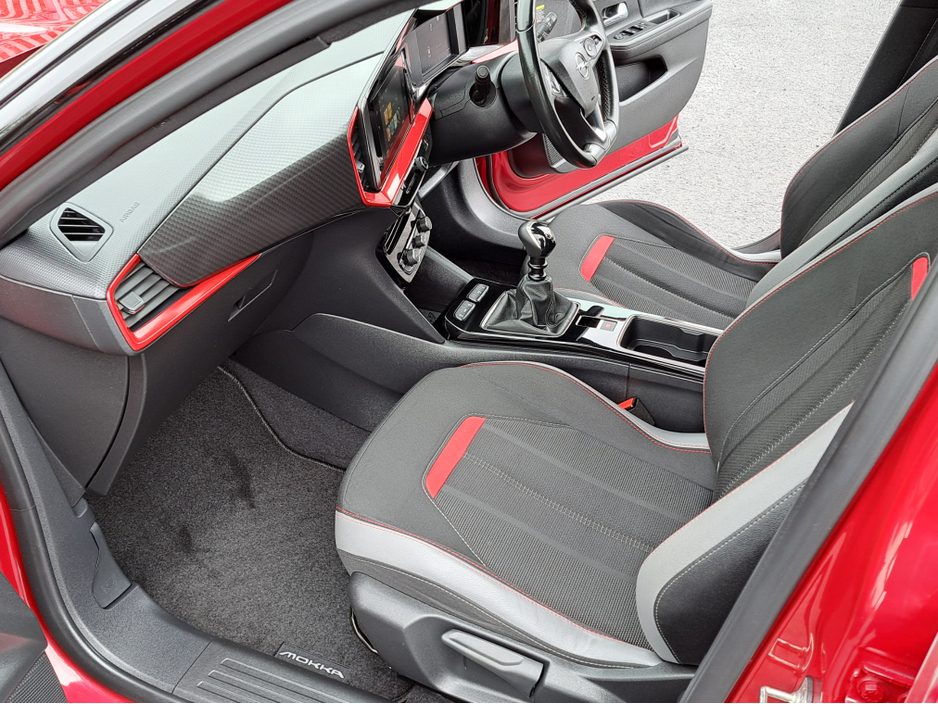 2022 Opel Mokka - image 15