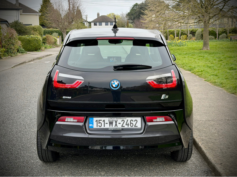 2015 BMW i3 - image 8