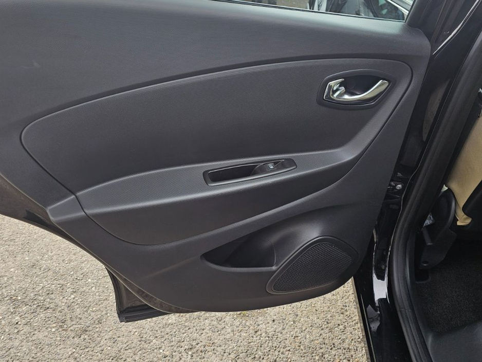 2016 Renault Captur - image 16