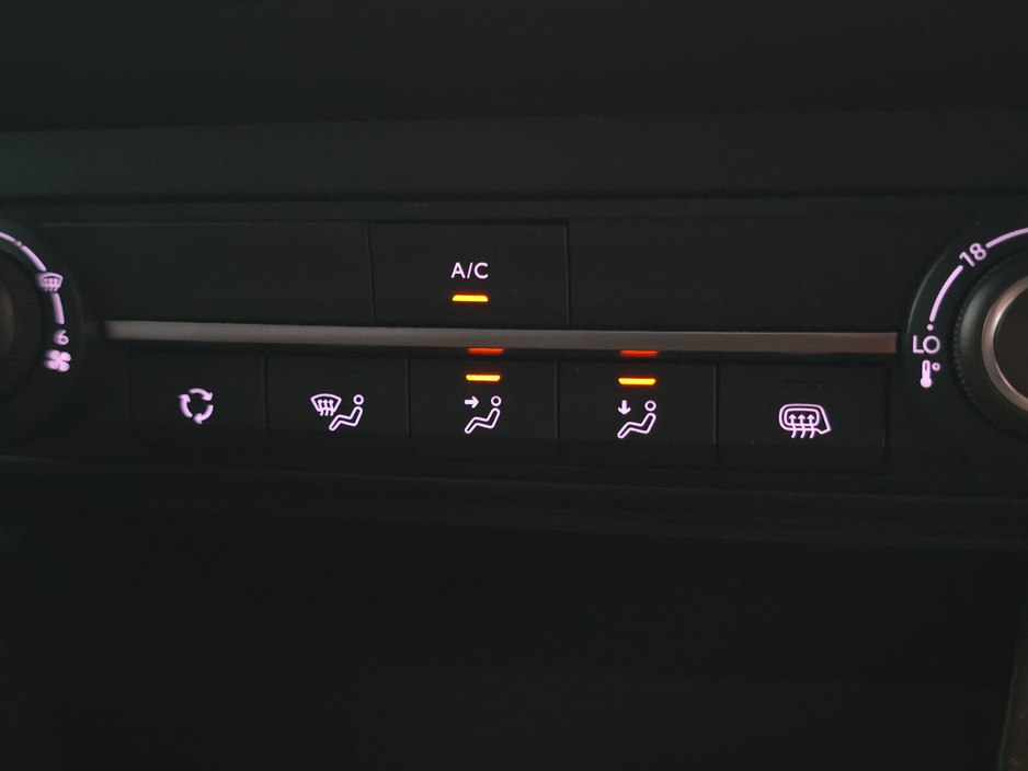 2022 Peugeot Partner - image 24