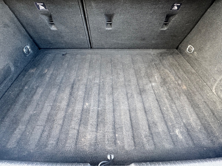 2016 Opel Astra - image 18