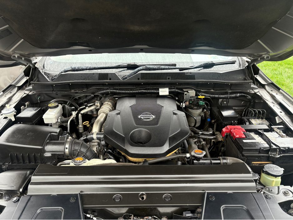 2018 Nissan Navara - image 15