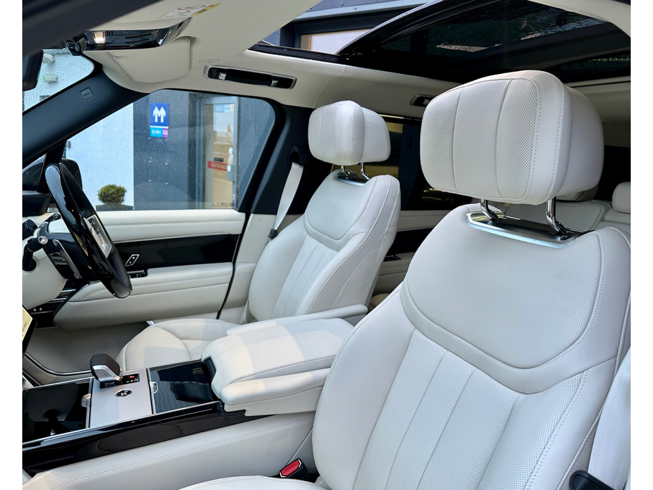 2026 Land Rover Range Rover *Deposit taken* AUTOBIOGRAPHY PHEV *Only 17km*