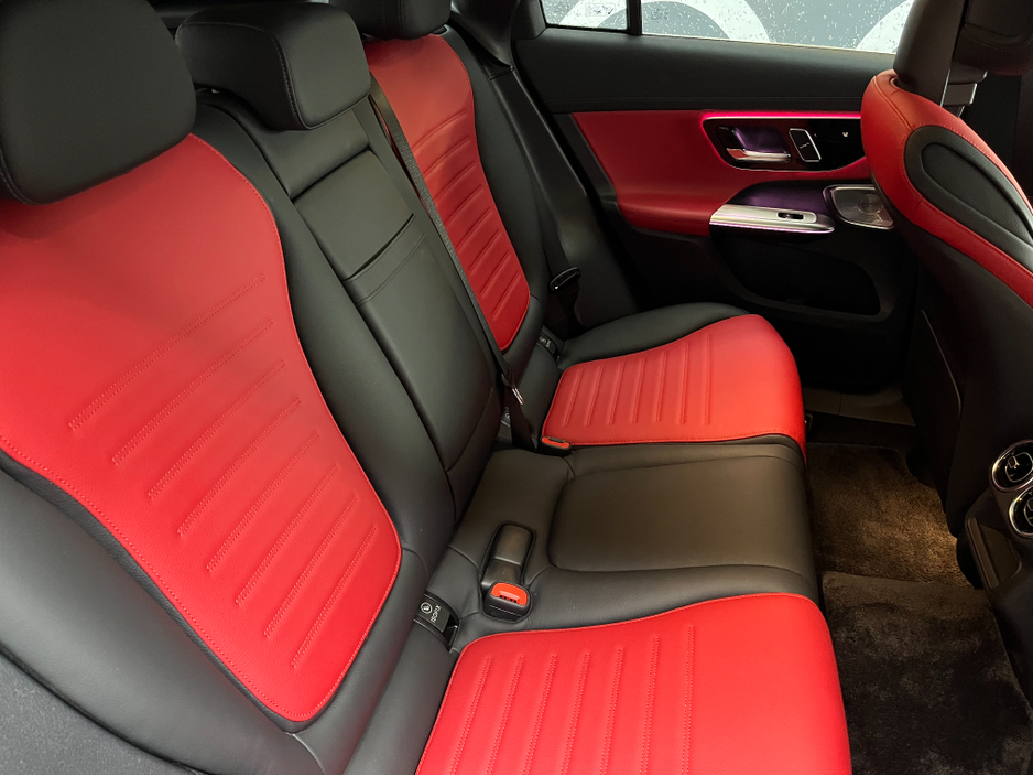 2023 Mercedes-Benz GLC Class - image 16