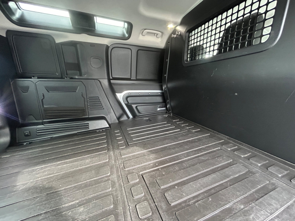 2023 Land Rover Defender - image 35