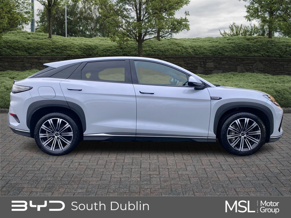 2025 BYD Sealion 7 - image 7