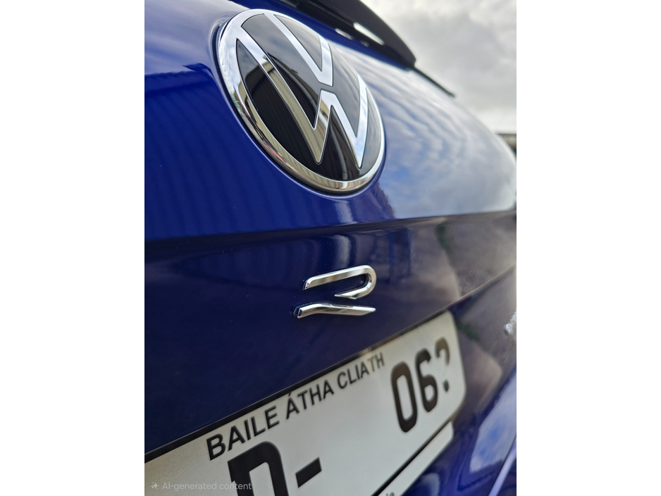 2023 Volkswagen Touareg 3.0TSI V6 R-LINE 462BHP 5DR LAPIZ BLUE +MAXTON KIT STUNNING! €67,950