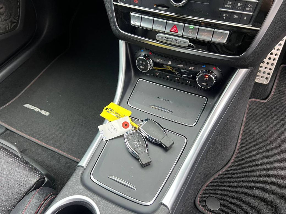 2016 Mercedes-Benz CLA Class CLA180 AMG-LINE 1.6 AUTO // OPENING PAN ROOF // HARMAN/KARDON // HEATED SEATS €19,750