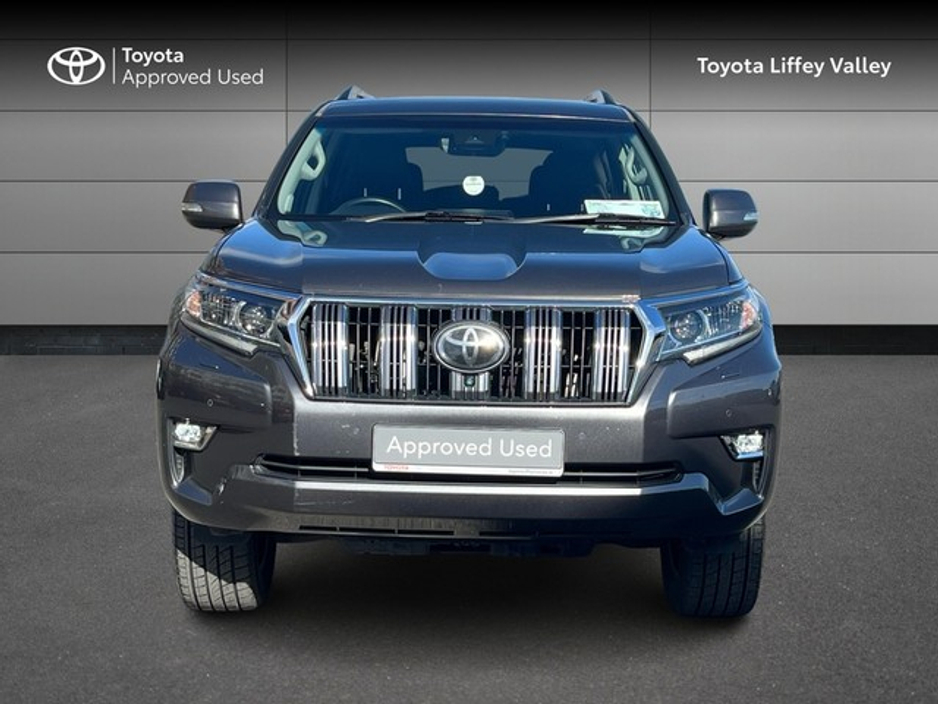 2019 Toyota Landcruiser - image 5