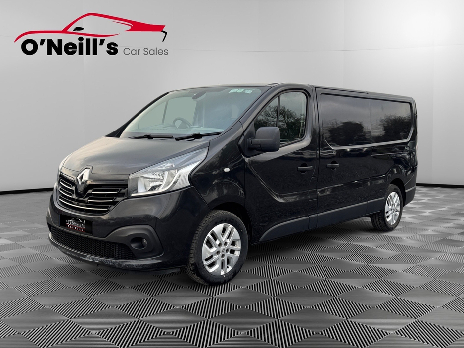 2019 Renault Trafic - image 5