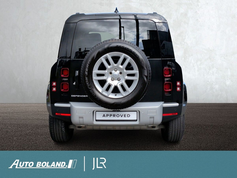 2025 Land Rover Defender - image 7