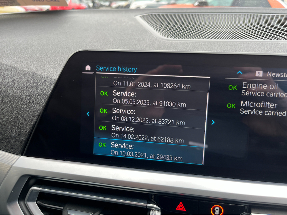 2019 BMW 3 Series - image 24