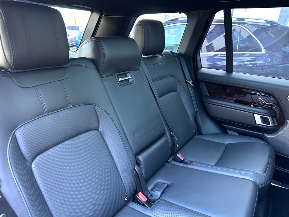 2020 Land Rover Range Rover - image 22