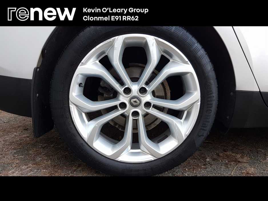 2020 Renault Grand Scenic 1.75 Blue dCi 120 EDC Iconic €21,995