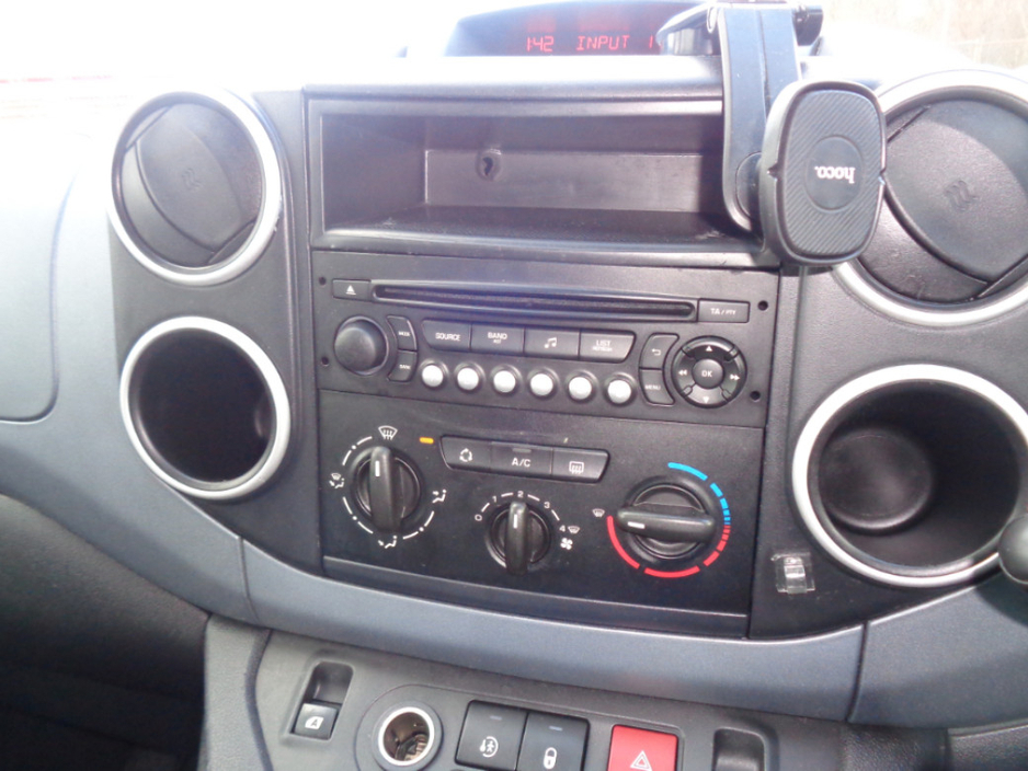 2013 Peugeot Partner 1.6 HDI Tepee S 92PS 5 Seats 5DR €8,900