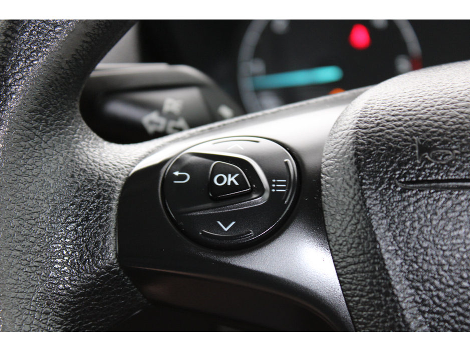 2021 Ford Transit - image 18