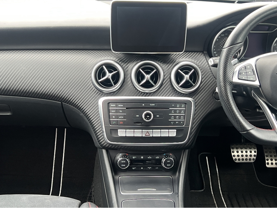 2016 Mercedes-Benz A Class - image 13