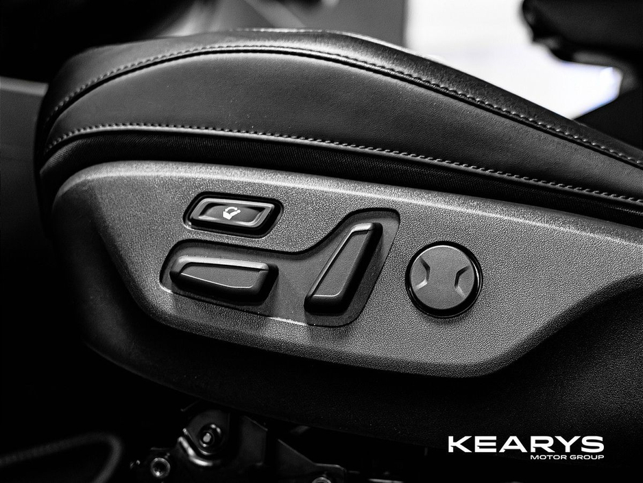 2023 Kia Niro - image 26