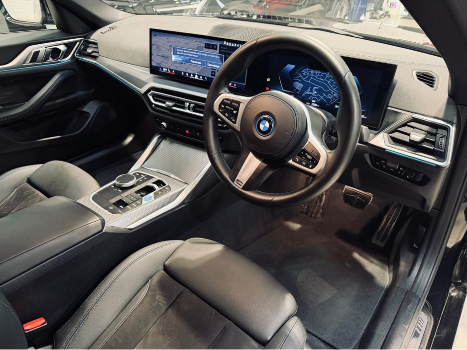 2024 BMW i4 - image 9