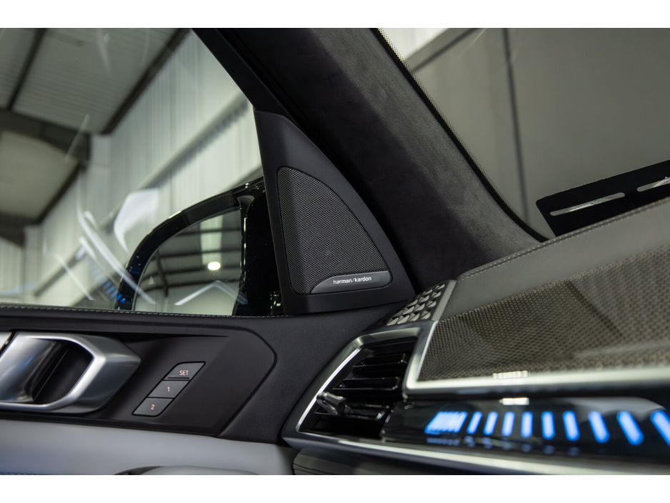 2025 BMW X5 M Competition €164,228