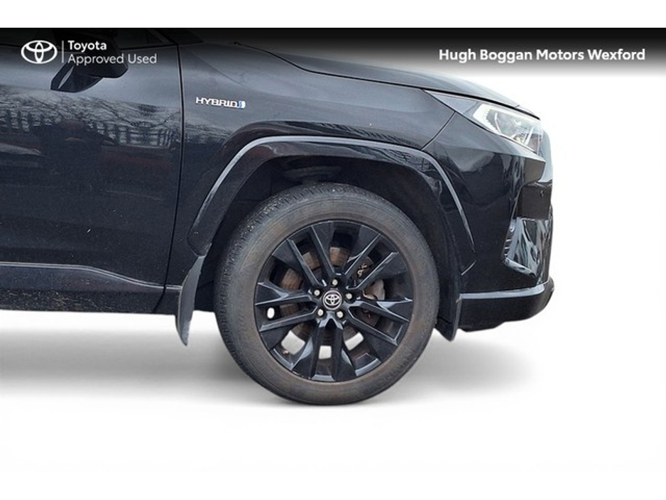 2022 Toyota Rav4 - image 12