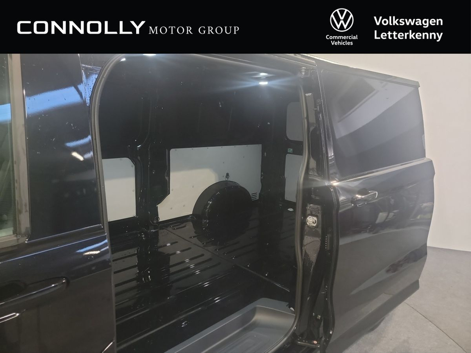 2026 Volkswagen Transporter - image 6