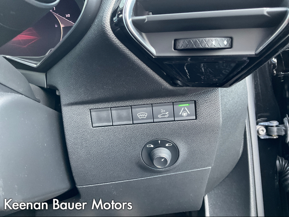 2026 DS Automobiles DS 7 - image 9