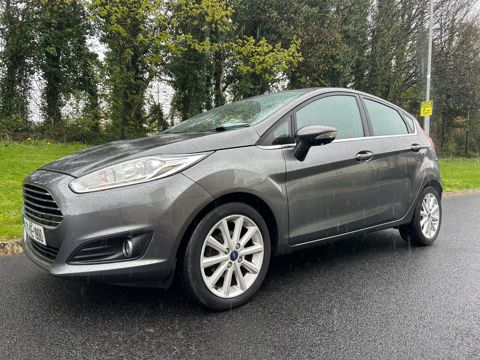 2017 Ford Fiesta - image 7