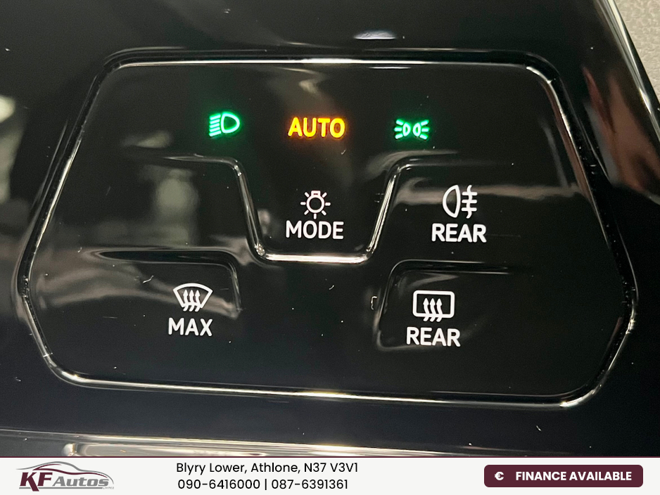 2023 Volkswagen Golf Life 2.0TDI 115bhp 5dr Auto - 232 Reg €29,995