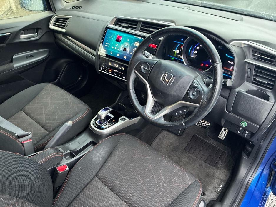 2015 Honda Fit 1.5L Petrol Hybrid Automatic €11,950