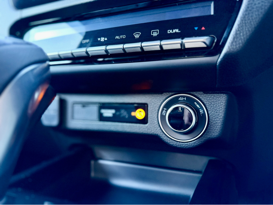 2025 Isuzu D-MAX - image 18