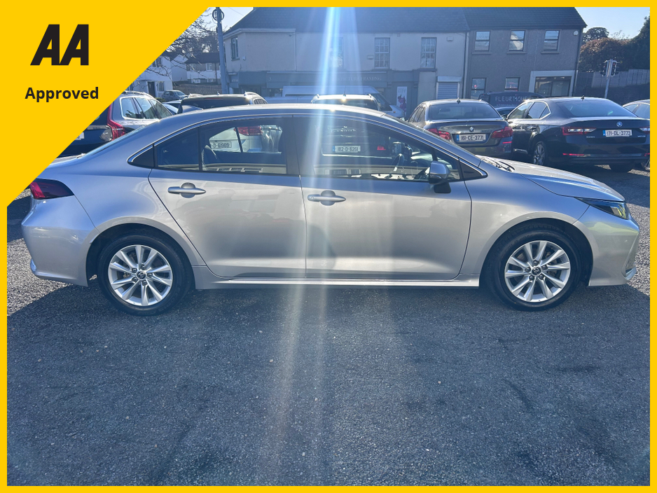 2023 Toyota Corolla - image 16