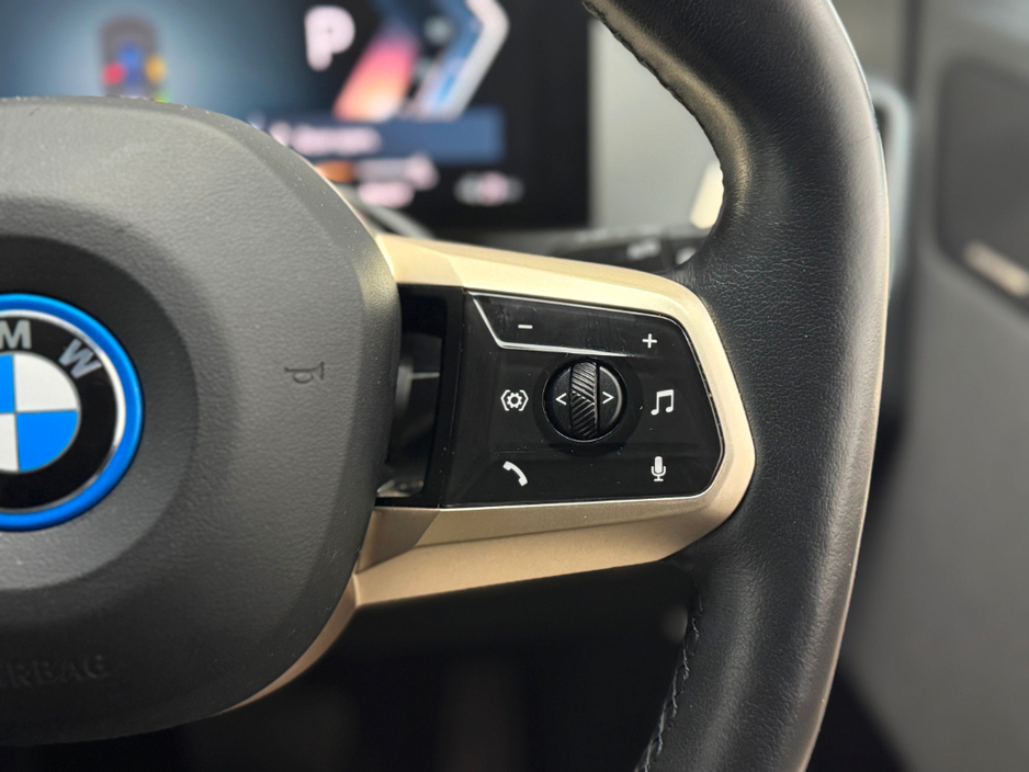 2022 BMW iX 40 M SPORT XDRIVE €41,990