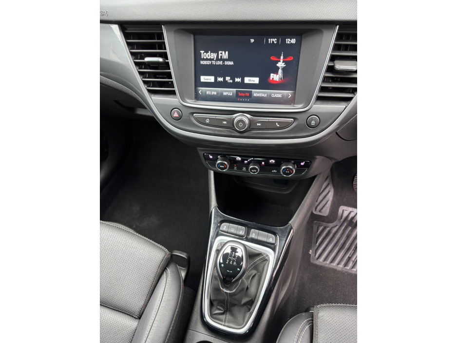 2022 Opel Crossland X 1.2i (83PS) 5 Speed SC €16,000
