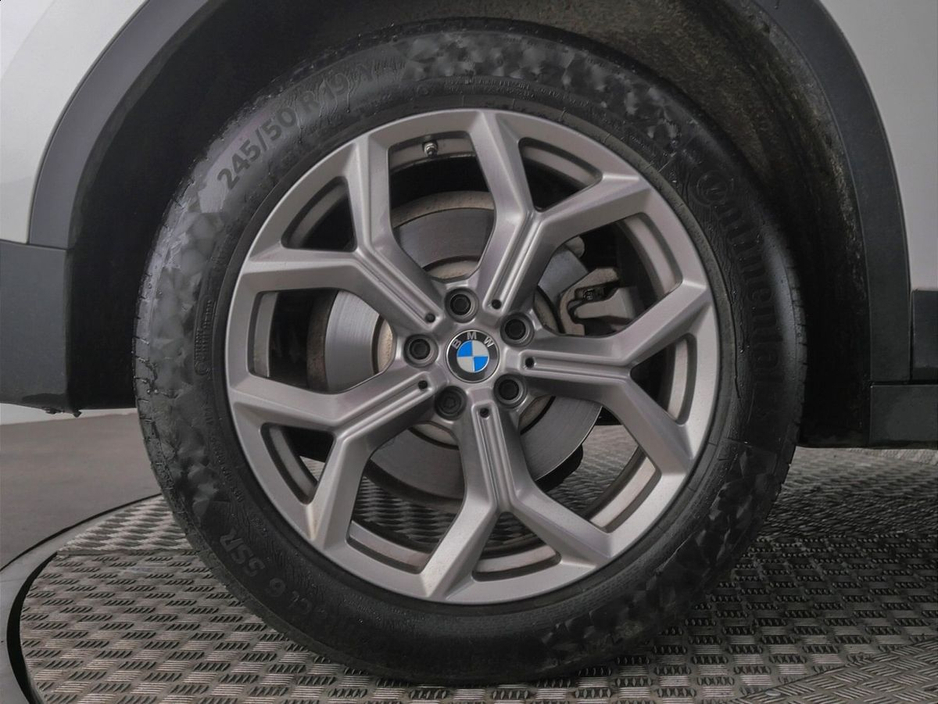 2023 BMW X3 - image 14