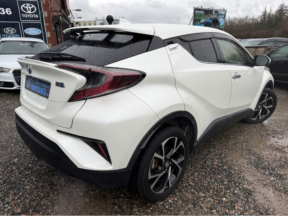 2018 Toyota C-HR 1.8 HYBRID G LED EDITION AUTO €18,450