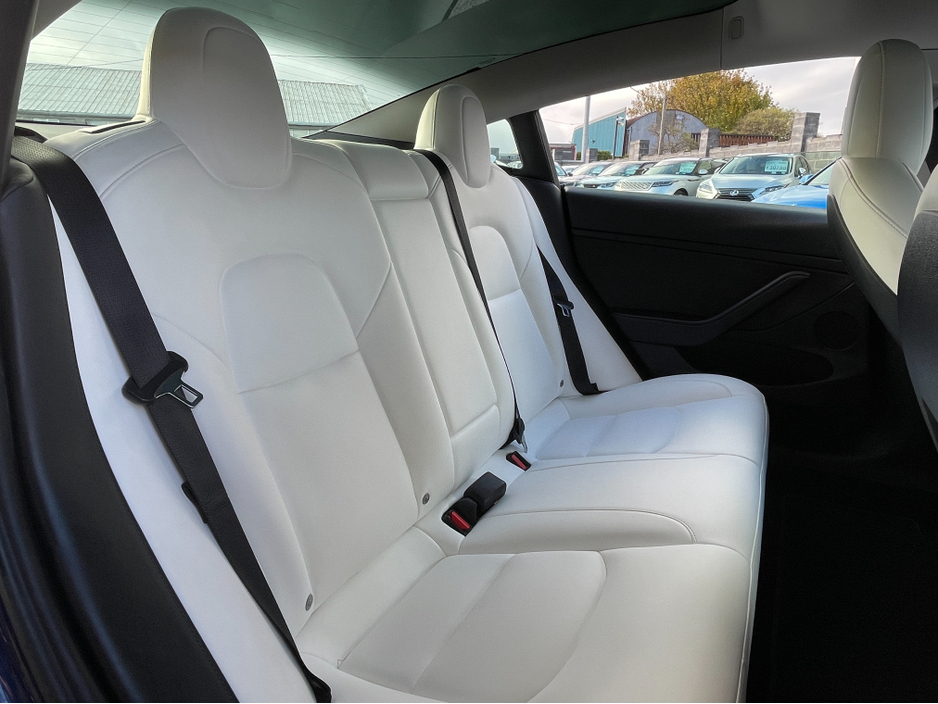 2021 Tesla Model 3 - image 20