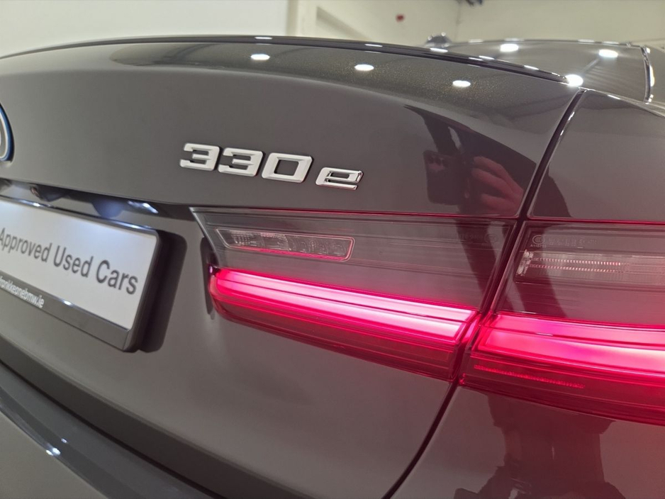 2026 BMW 3 Series 330e M Sport Saloon