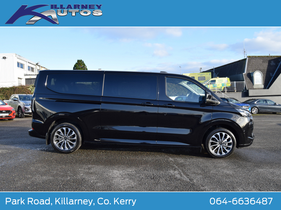 2026 Ford Tourneo Custom 2026 PHEV Tourneo Custom Limited 2.5 Auto