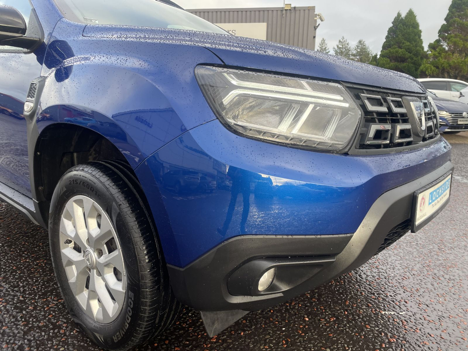 2022 Dacia Duster - image 9