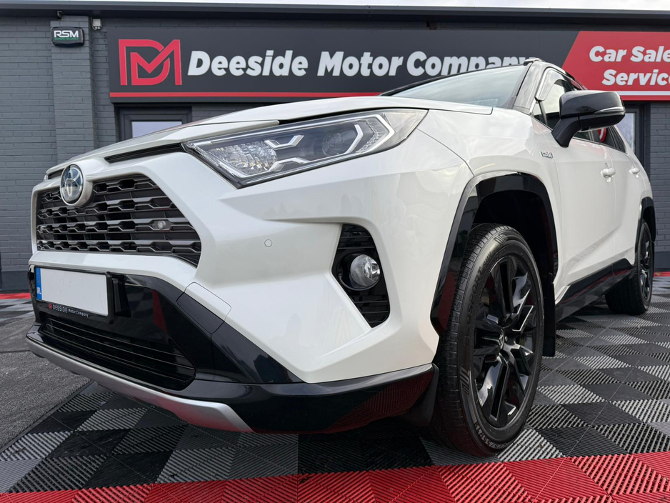 2021 Toyota Rav4 RAV4 PETROL HYBRID DYNAMIC , Only 57k , Heated Leather Seats , Sat-Nav , Reverse Camera , Cruise Control , Dual Zone Climate control , Fully Serviced & Fresh NCT , Finance €85 p/w & €15,950 deposit . €33,950