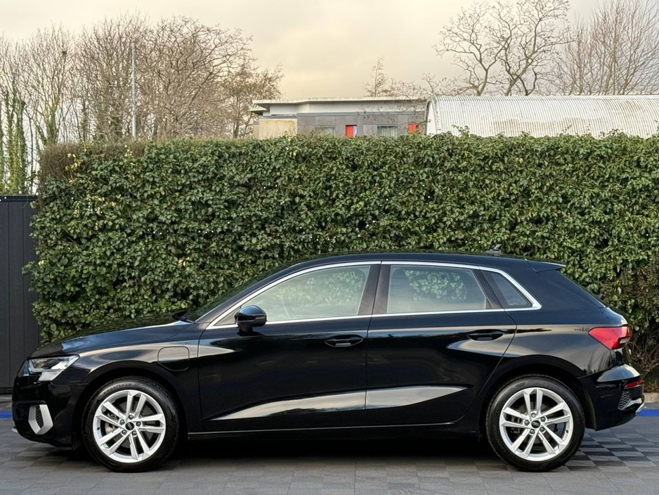 2024 Audi A3 SPORT 40 TFSI 1.4 HYBRID * AS NEW CAR * // VERY LOW MILEAGE // APPLE CARPLAY/ANDROID AUTO // AUDI DRIVE SELECT // ADAPTIVE CRUISE CONTROL €31,900