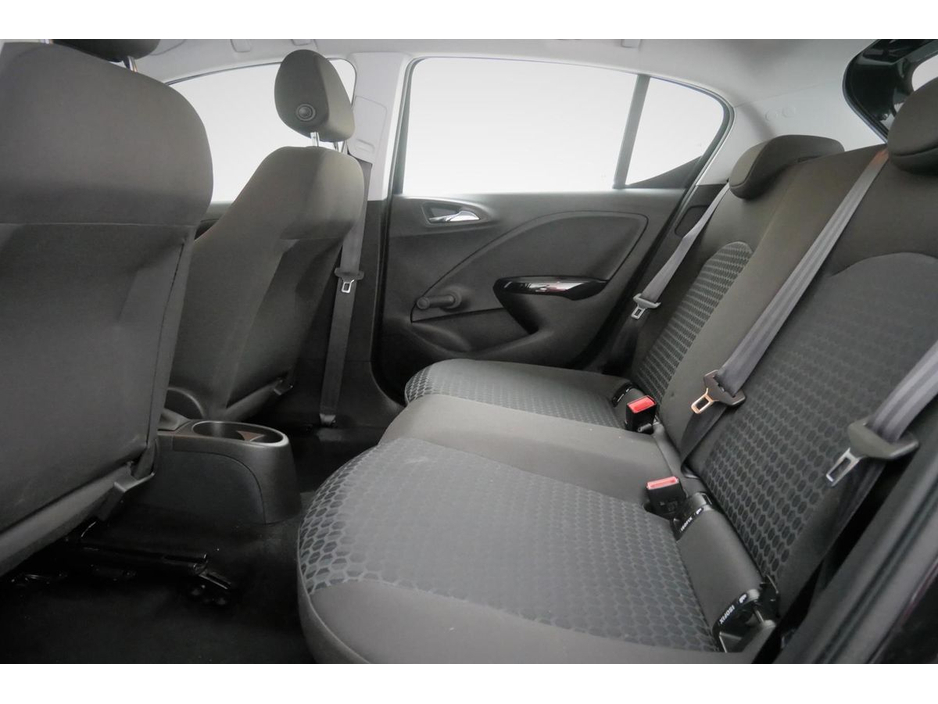 2018 Opel Corsa - image 16