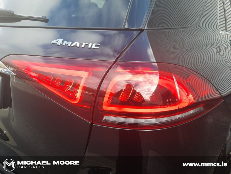 2022 Mercedes-Benz GLE Class - image 16